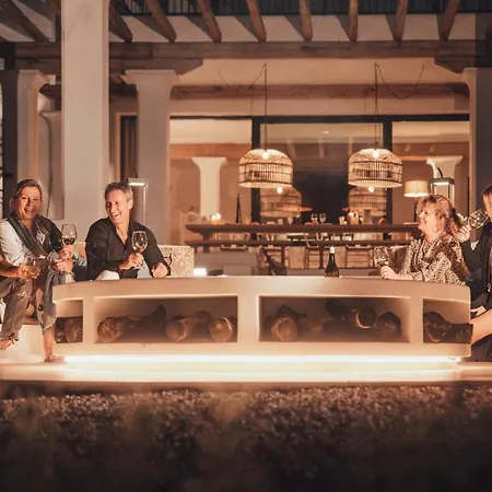 فيلة Fully Staffed Sea Front With Private Sommelier *